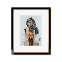 micha--zaborowski---stryje-ska_prestige-czarna-zlota_M_pion_1x1-bialy.webp
