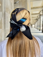 _apaszka Błękitny szal Łempicka.jpg